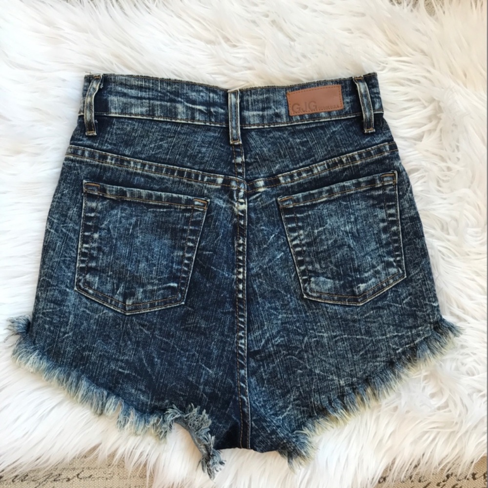 High Waist Acid Wash Denim Shorts - Picture 4 of 4